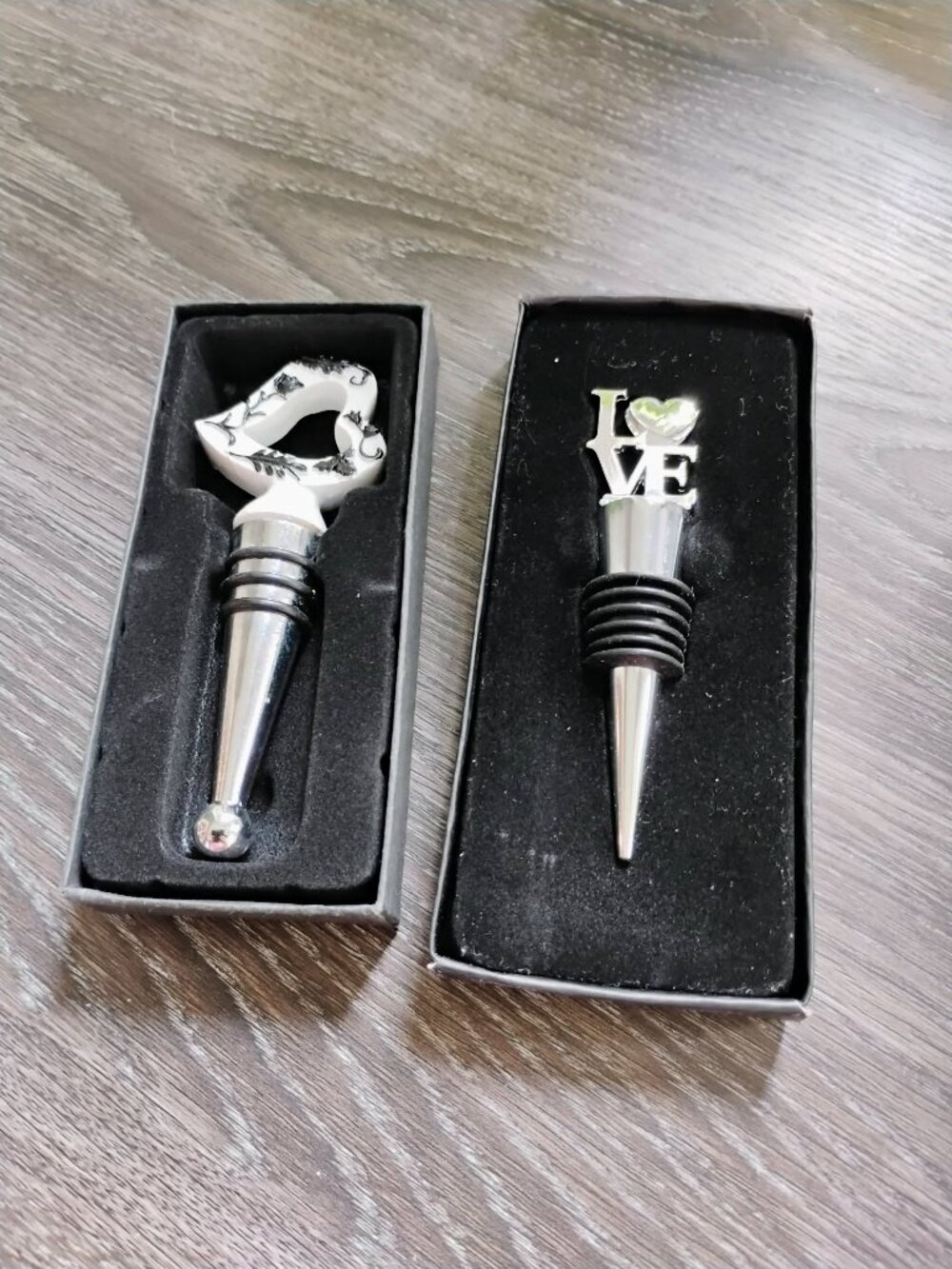 Love and Heart Wine Stoppers Set of 2
